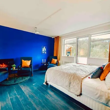 Lovely 3Bd - Rooftop - Jacuzzi&Sauna Prague Exterior photo