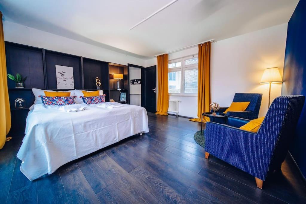 Lovely 3bd - Rooftop - Jacuzzi&sauna Апартаменты *