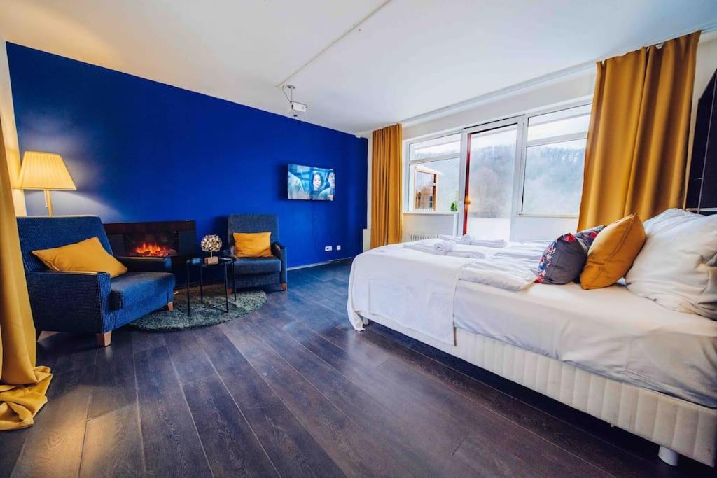 Lovely 3bd - Rooftop - Jacuzzi&sauna Апартаменты