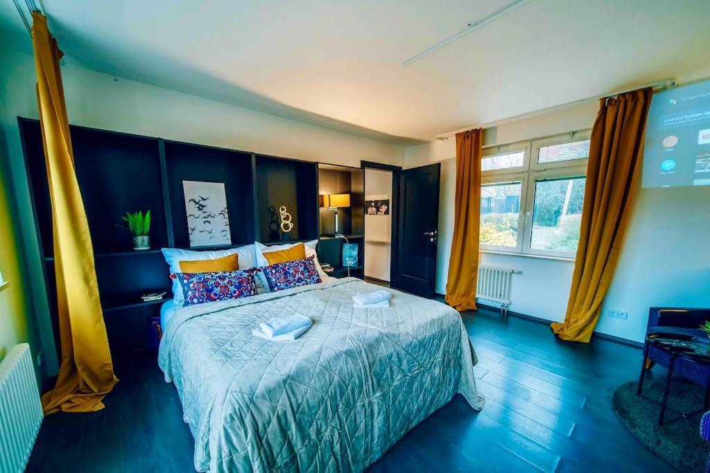 Апартаменты Lovely 3bd - Rooftop - Jacuzzi&sauna Прага